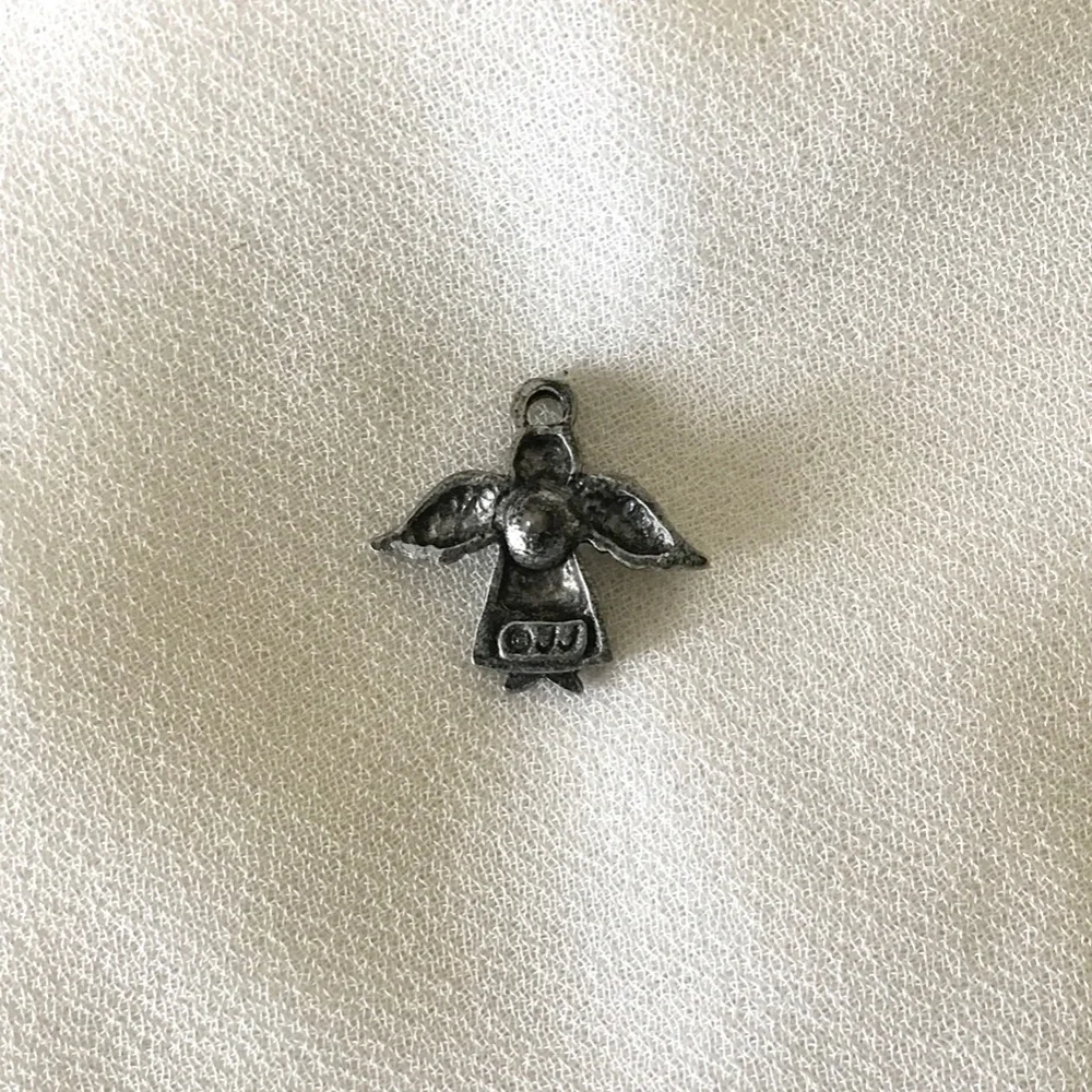 Vintage JJ (Jonette Jewelry) Christmas Angel Lapel Pin - Picture 2 of 3